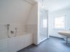 Badezimmer DG