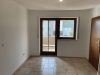 Schlafzimmer mit Ausgang zum Balkon